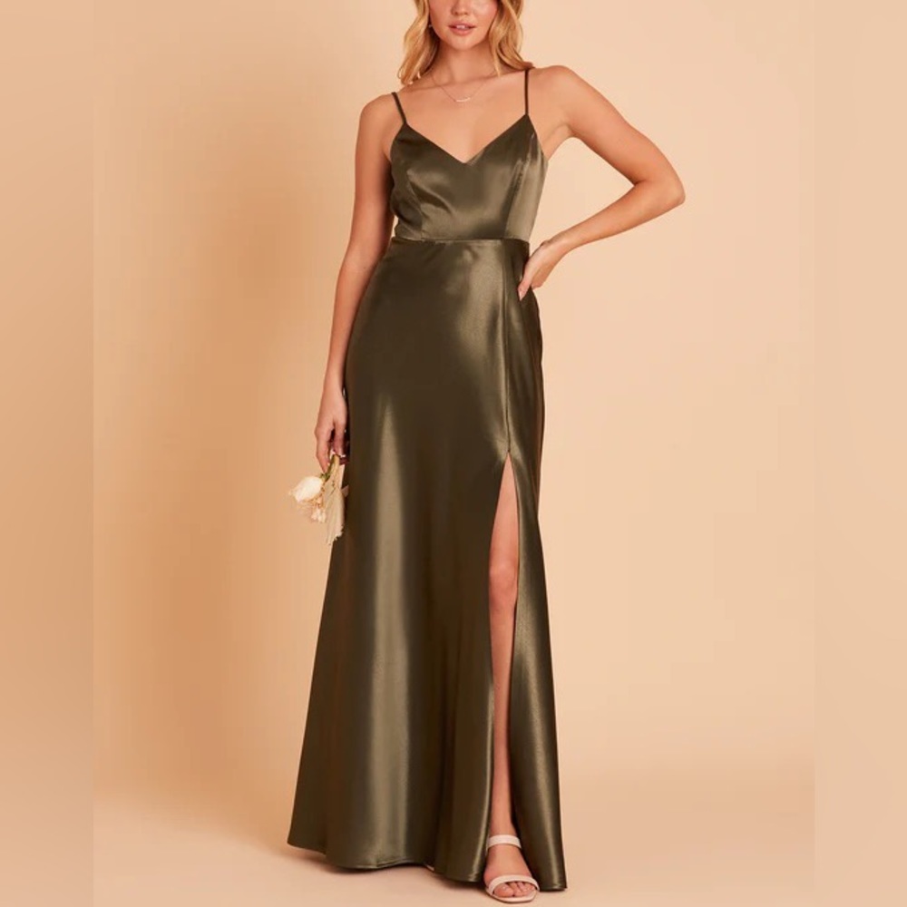 Jay Statin dress in Olive. Fits like 2-4. Hemmed to 5’4” with 2-3” heels.
